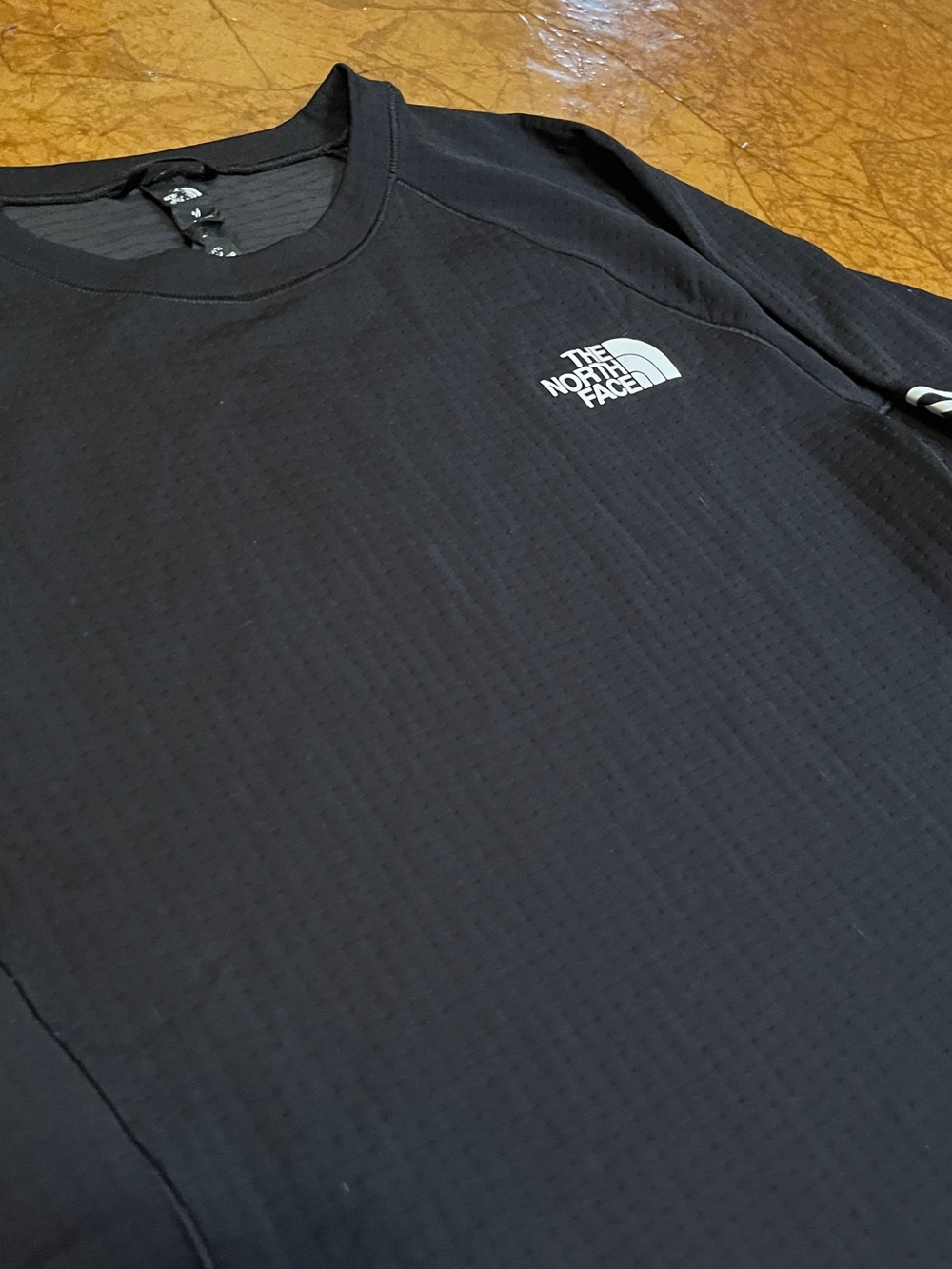 The North Face Black Long-Sleeve Crew Athletic Tee Womens Sz Med